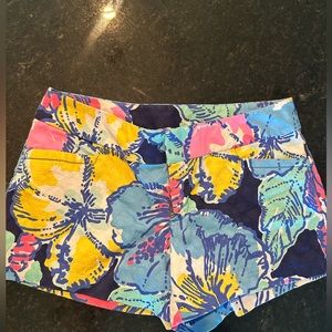 Lily Pulitzer size 2 shorts